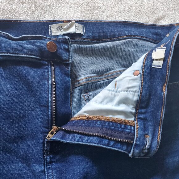 Madewell Mid Rise Kick Out Jeans Medium Indigo Wash size 32 - Picture 4 of 11